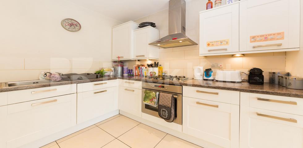 Private Garden  Milton Road, Acton Central